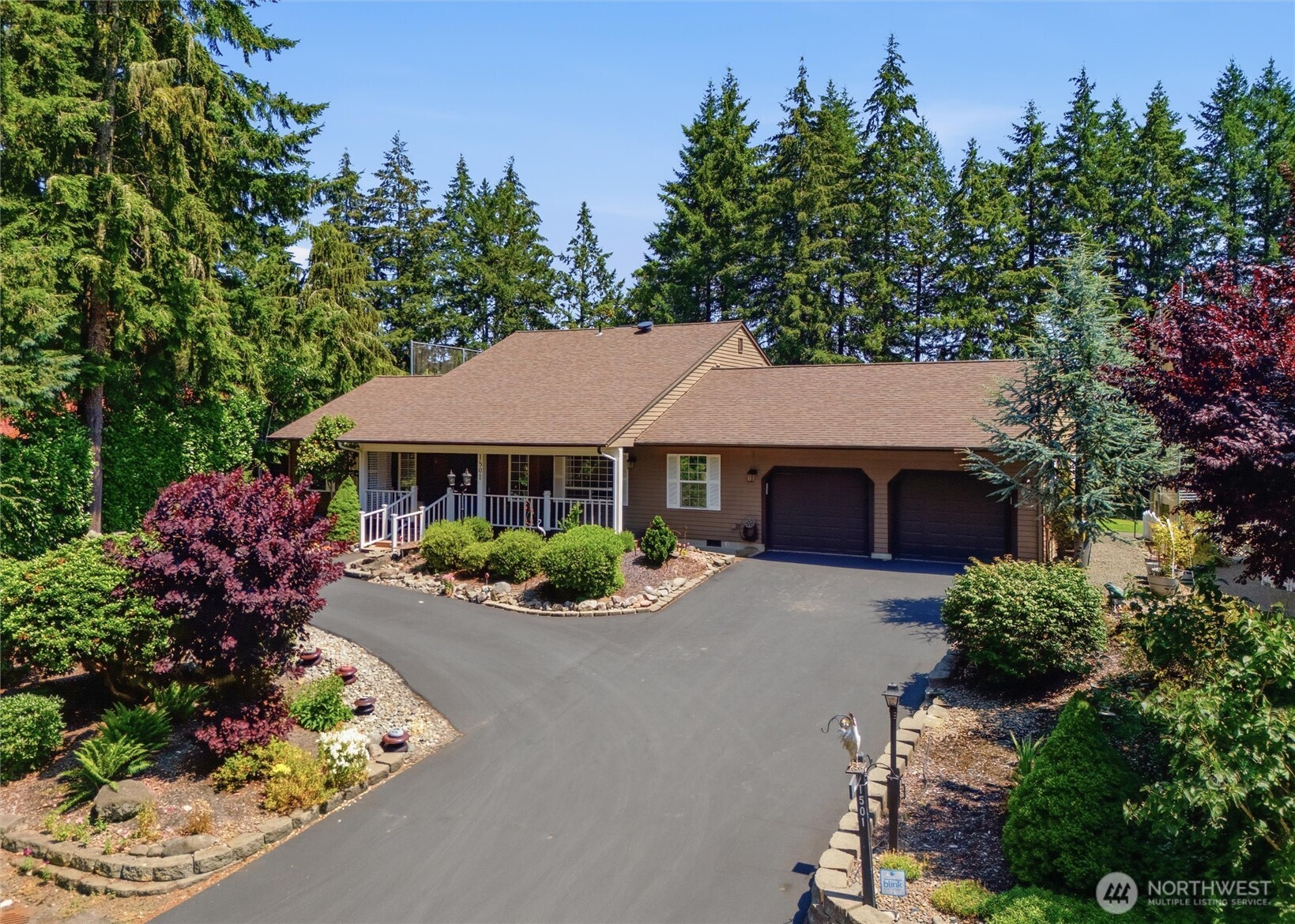 1501 E Old Ranch Rd