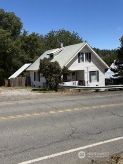407 S 1st Street