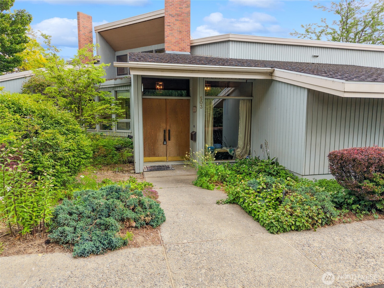 501 W 8th Avenue
