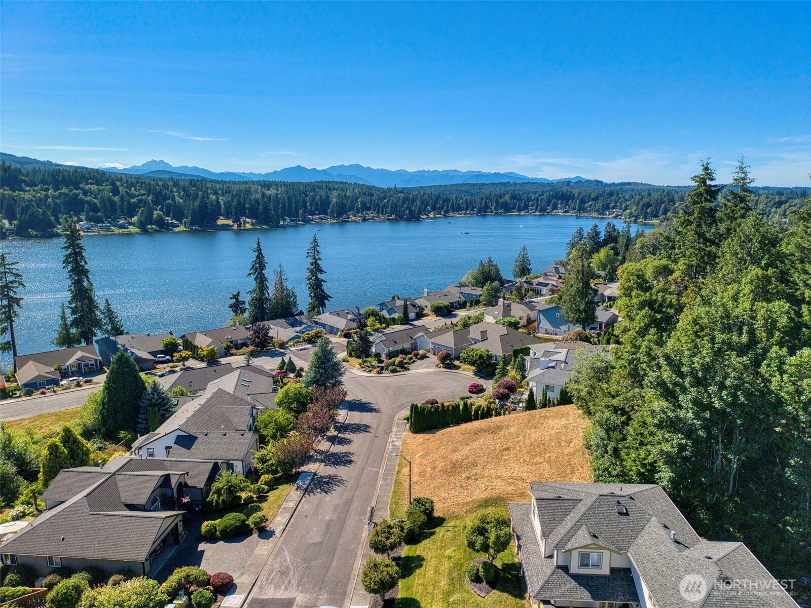 6044 Sandpiper Court