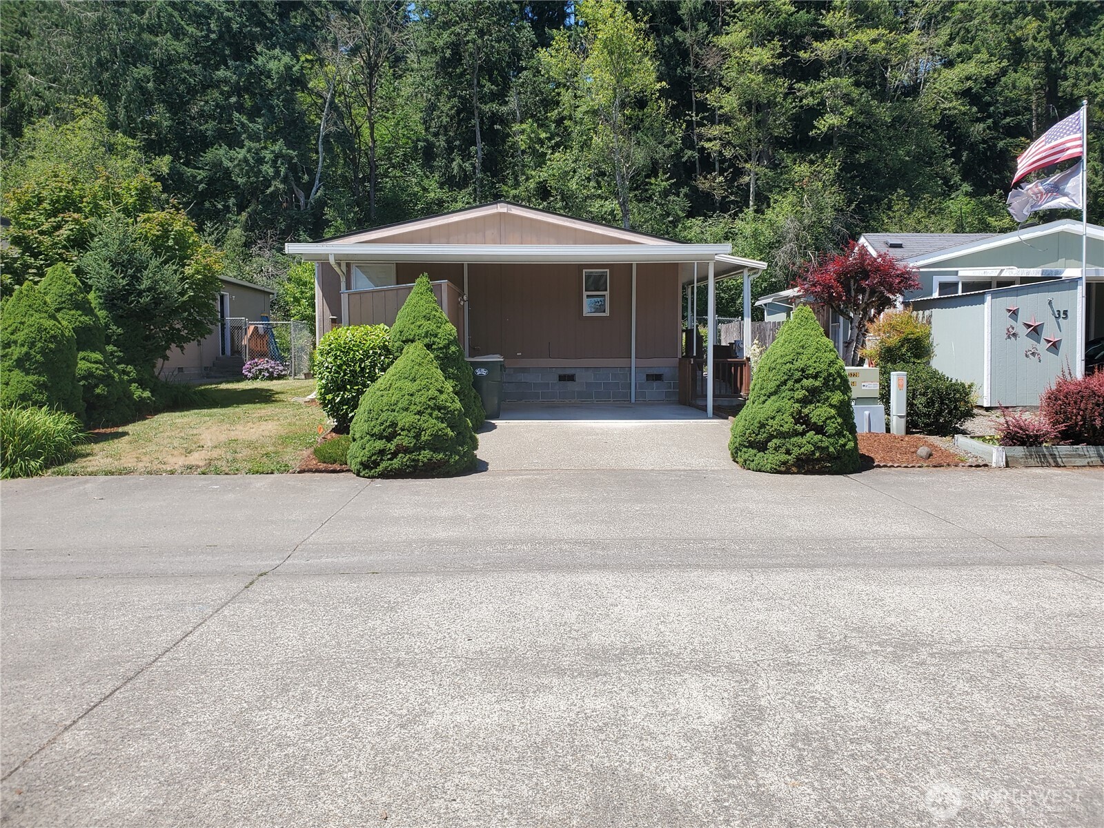 201 W Oakview #34