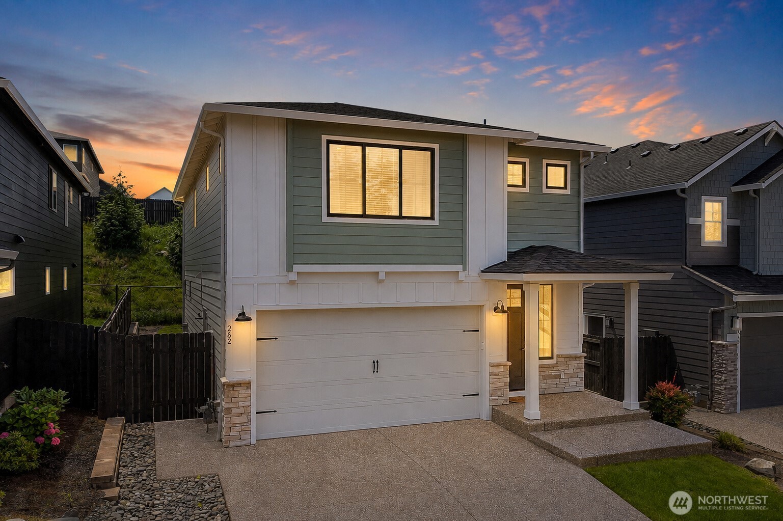 262 W Maple Street