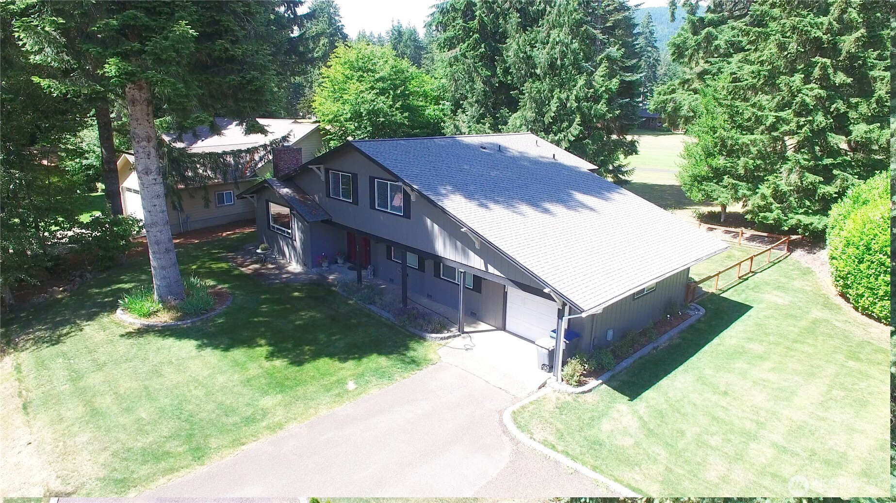 40 N Mt Christie Drive W