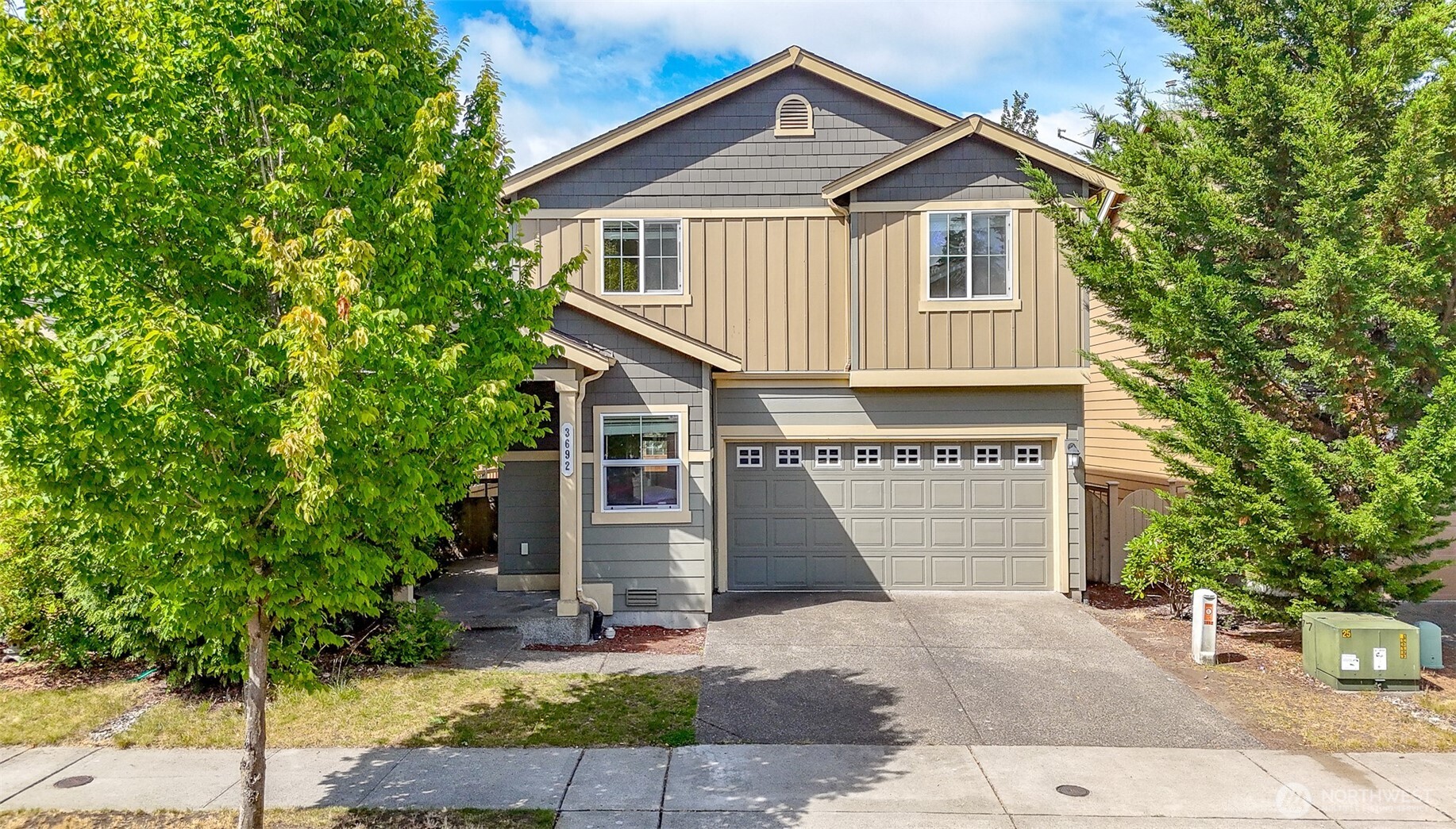 3692 London Loop NE — home for sale