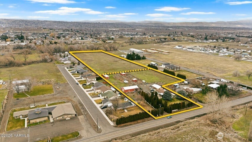 7703 Ahtanum Road