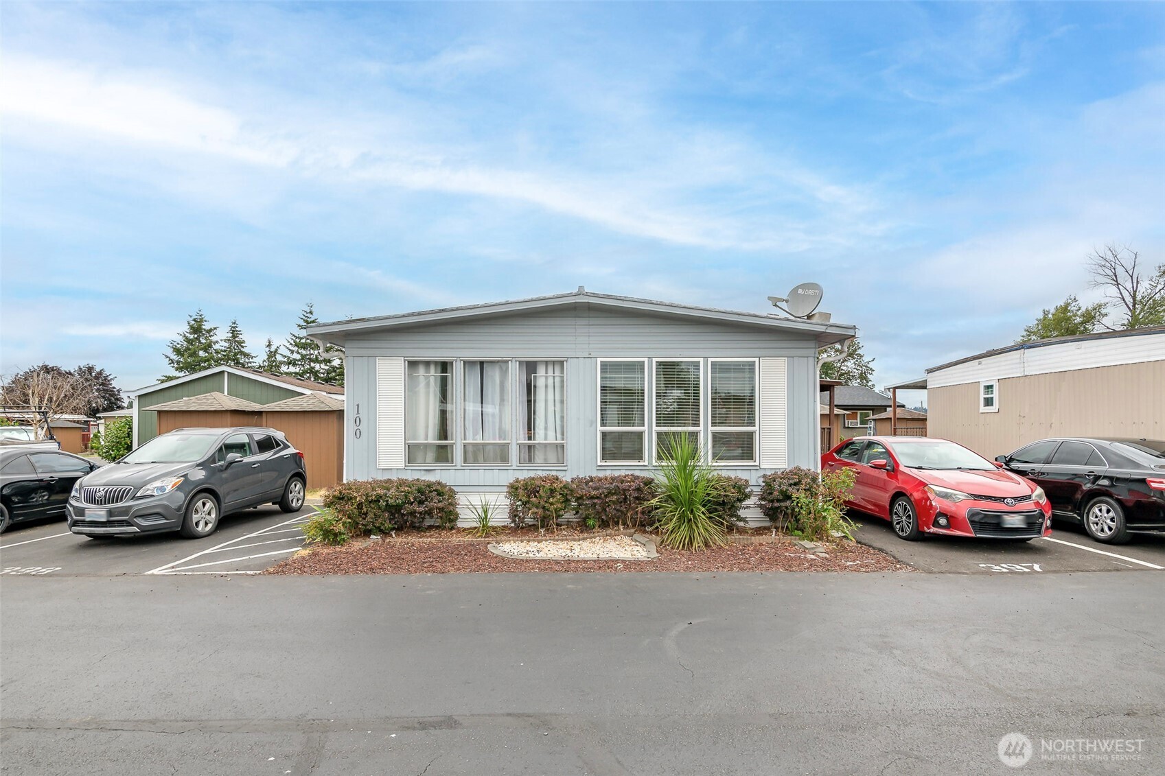 210 37th Street SE #100
