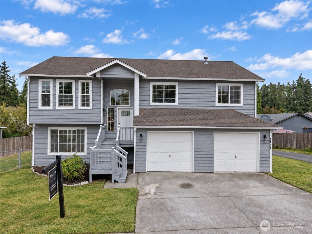 2956 lowren Loop