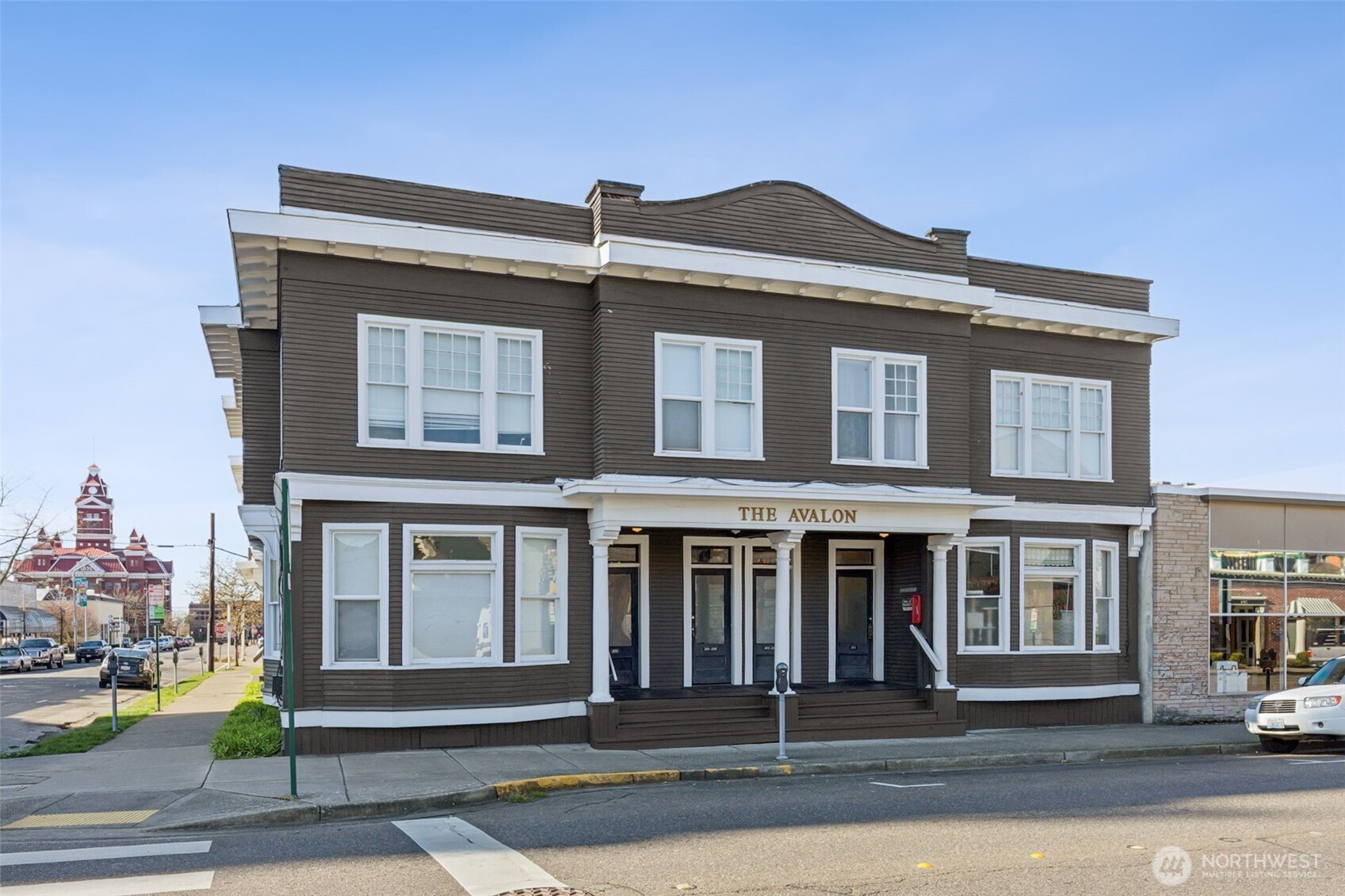 201 N Commercial Street