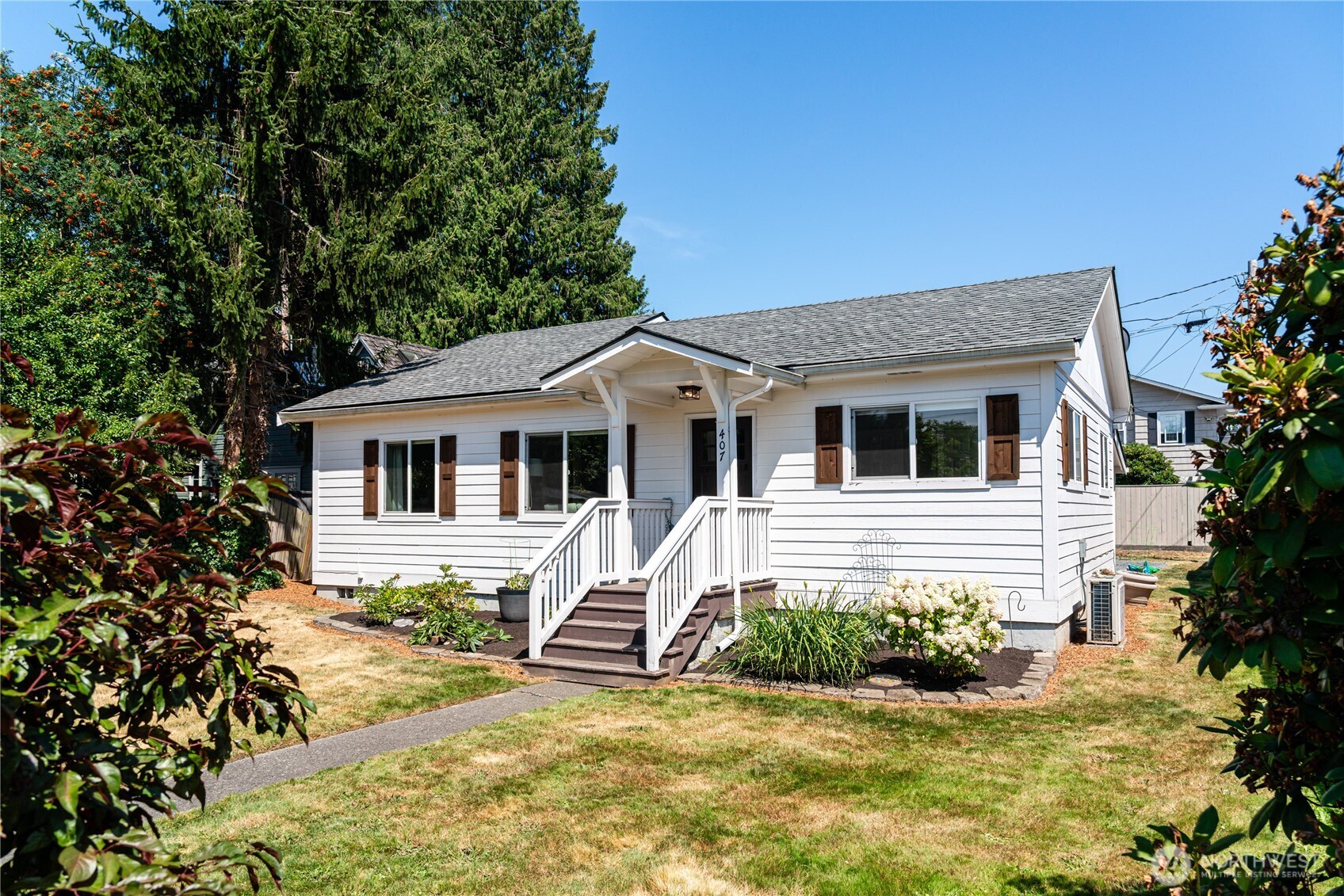 407 N Gifford Avenue