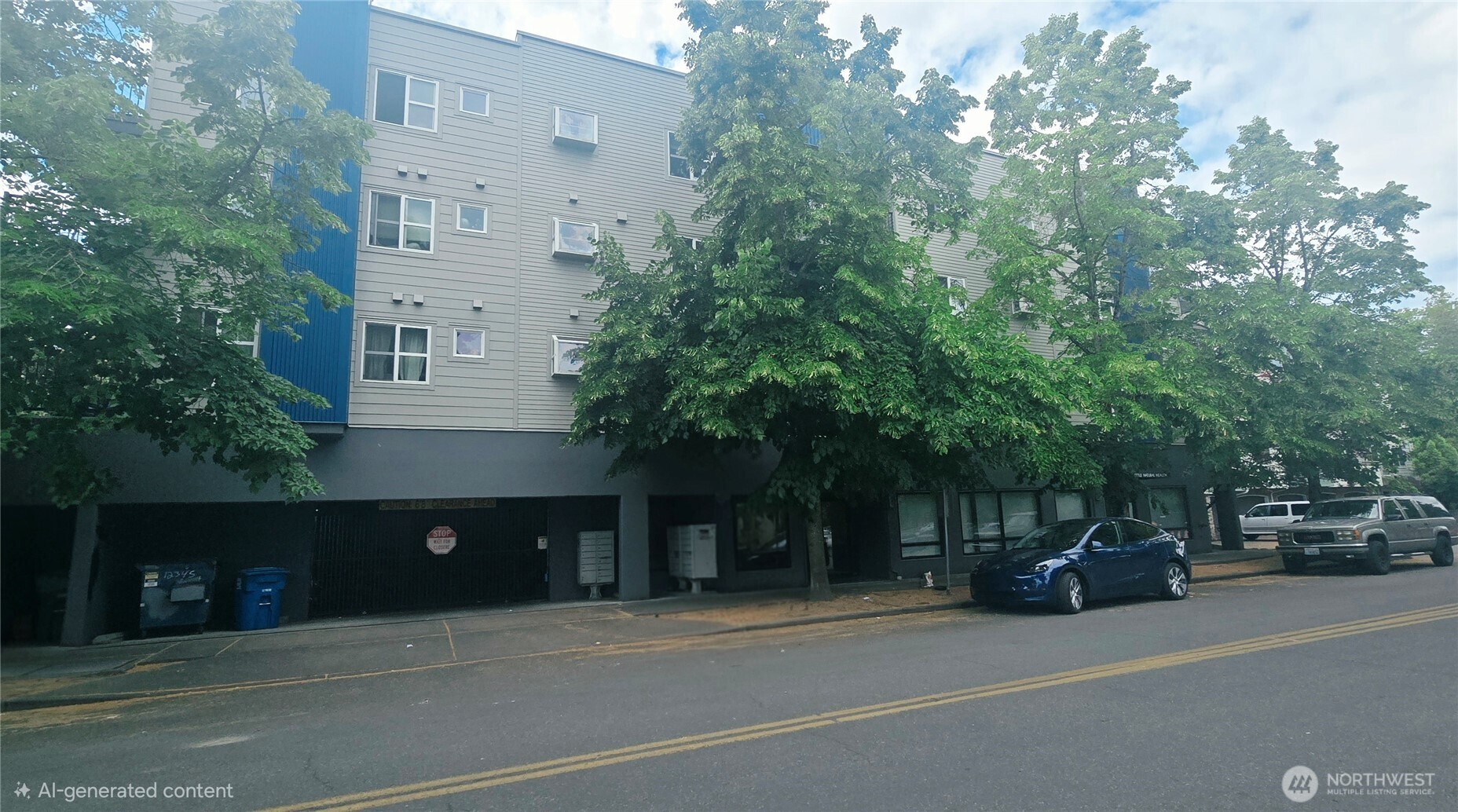 12345 Roosevelt Way NE #406