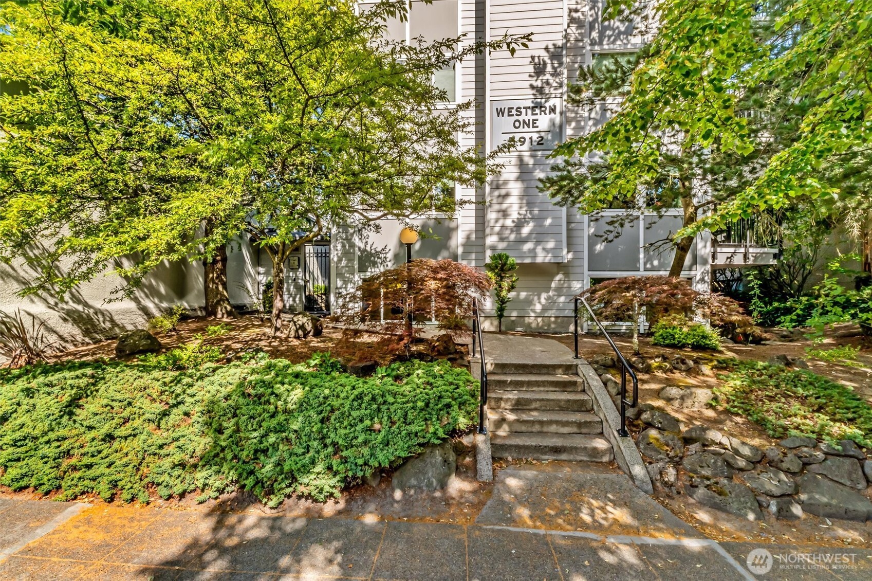 5912 California Avenue SW #102