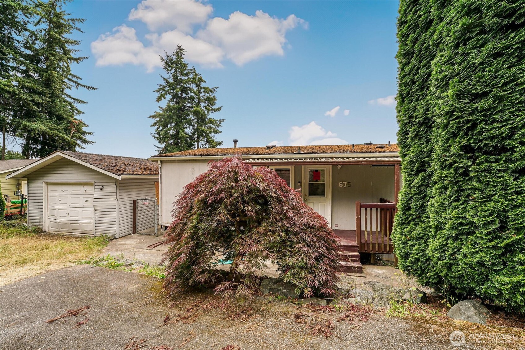 675 Vesper Way