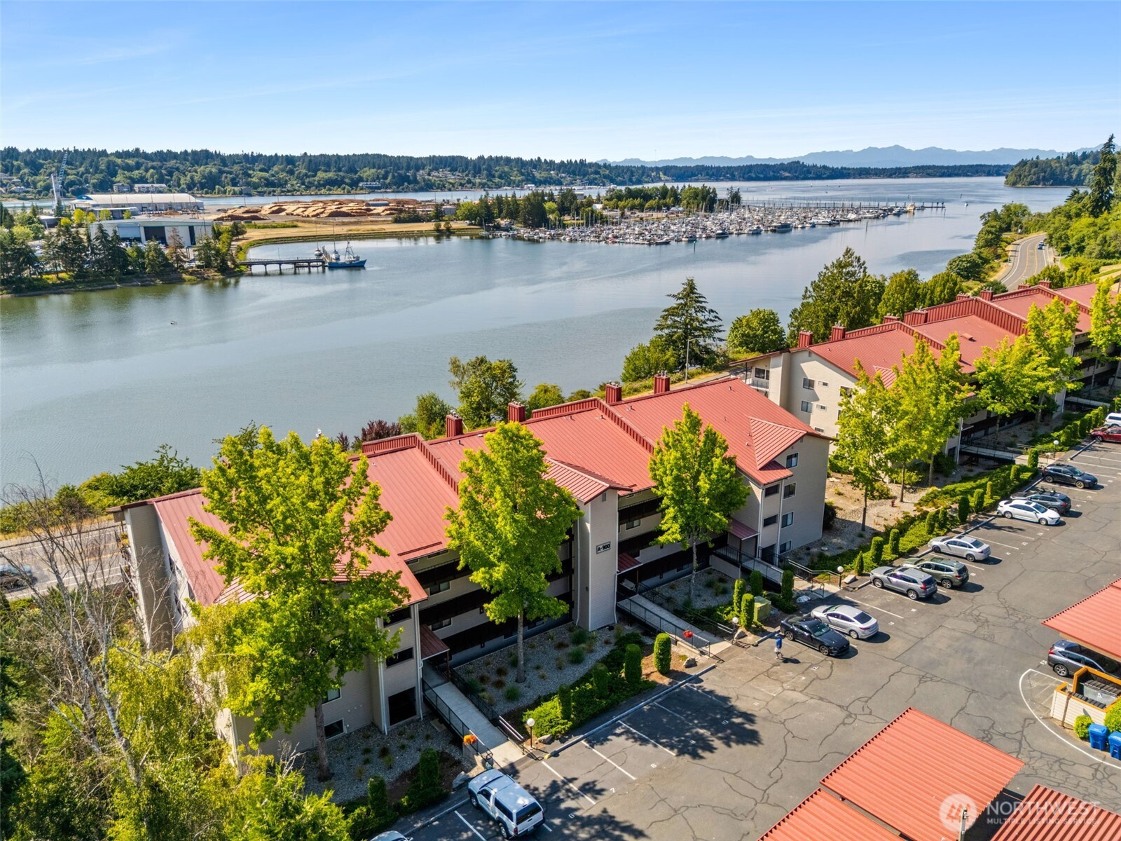 900 East Bay Drive NE #A201