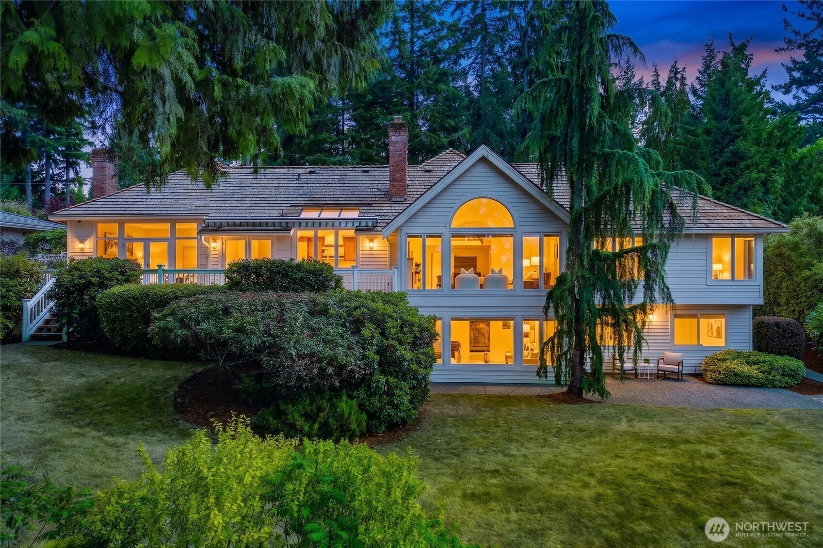 9416 NE 25th Street — home for sale