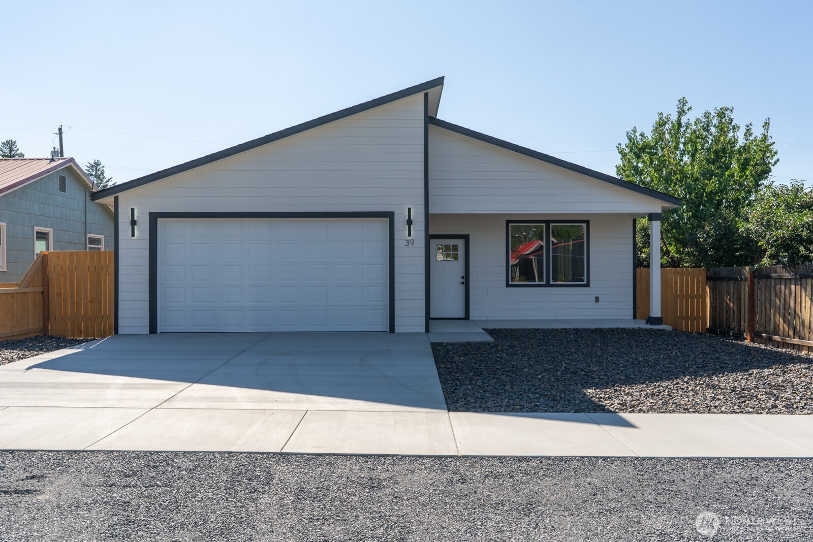39 Birch Street SW