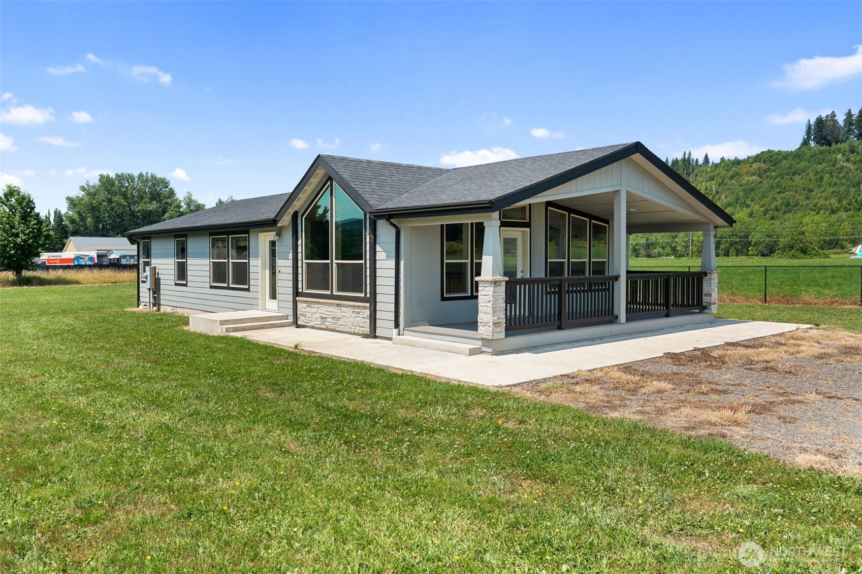 210 Mossyrock Road W
