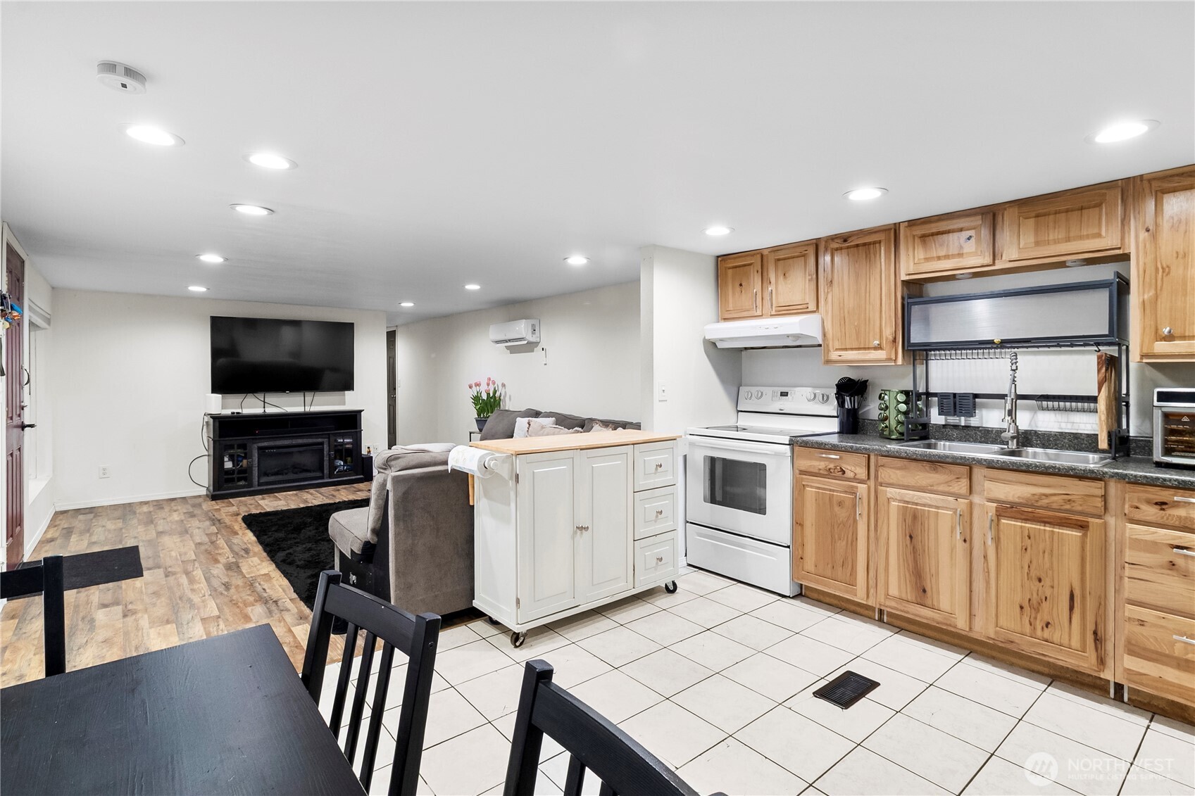 4621 East Street #10B