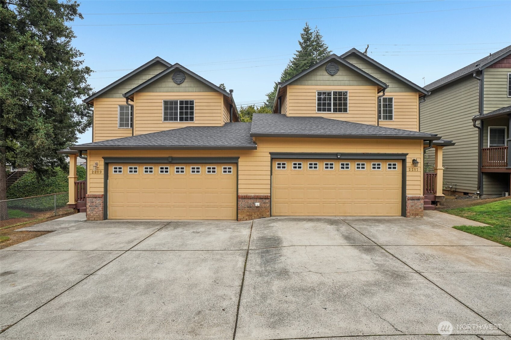 2219 NE 137th Court