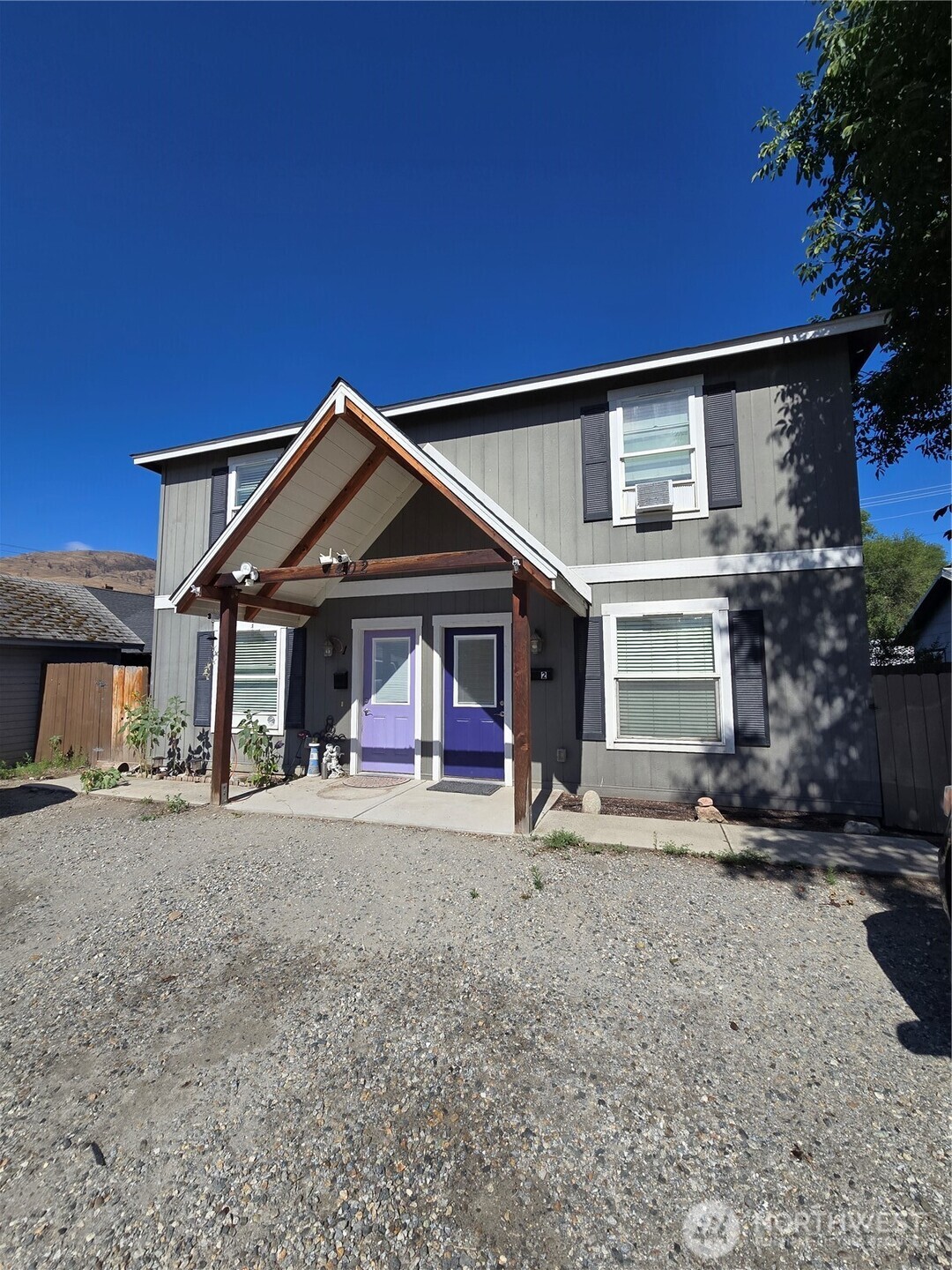 1402 Juniper Street