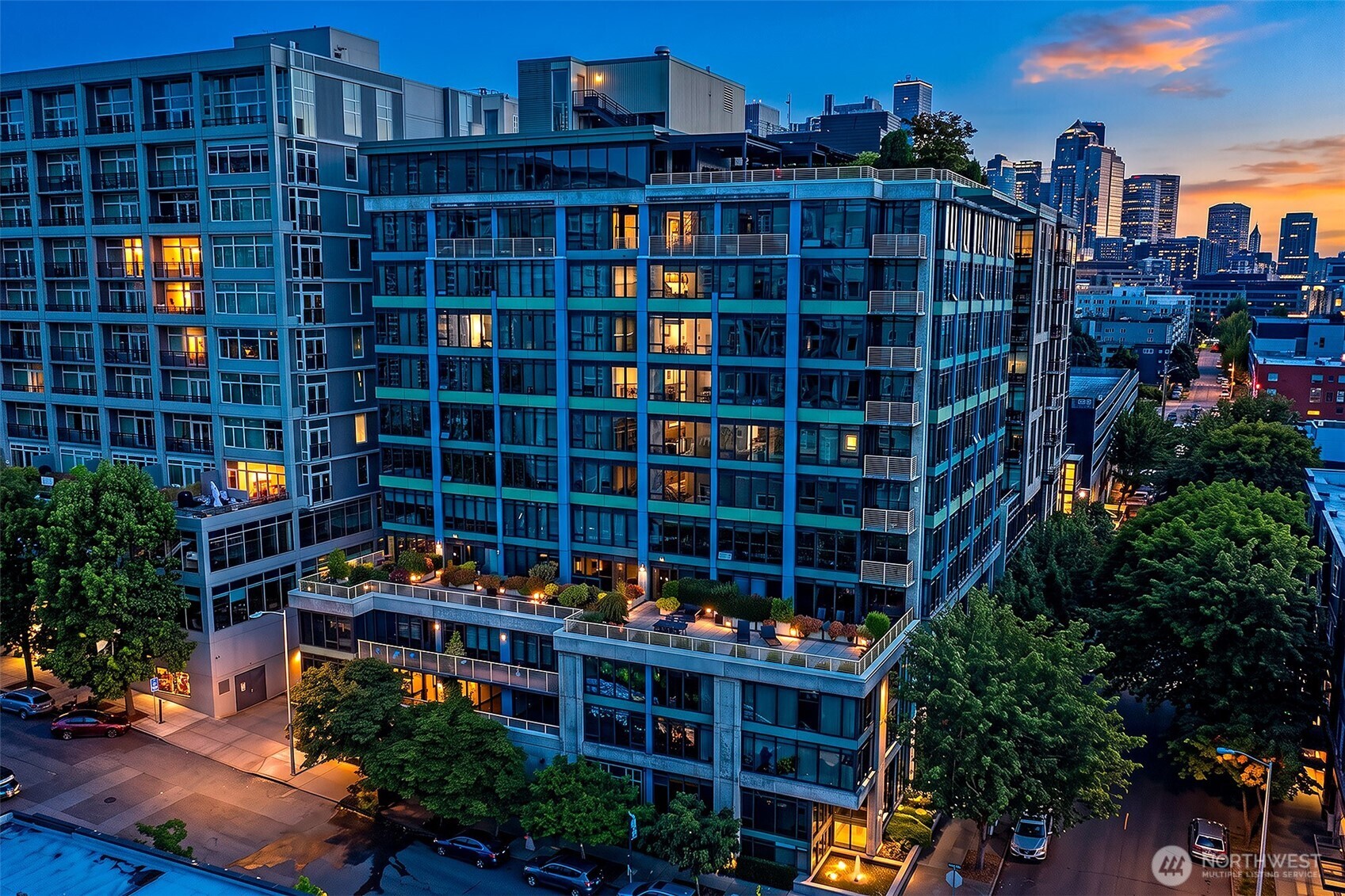 2716 Elliott Avenue #605