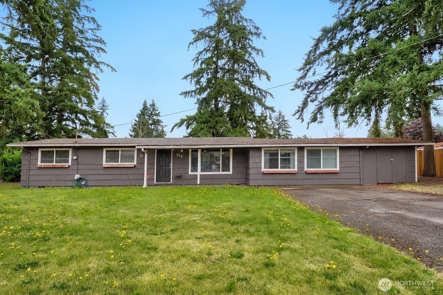 715 Johns Rd E — home for sale