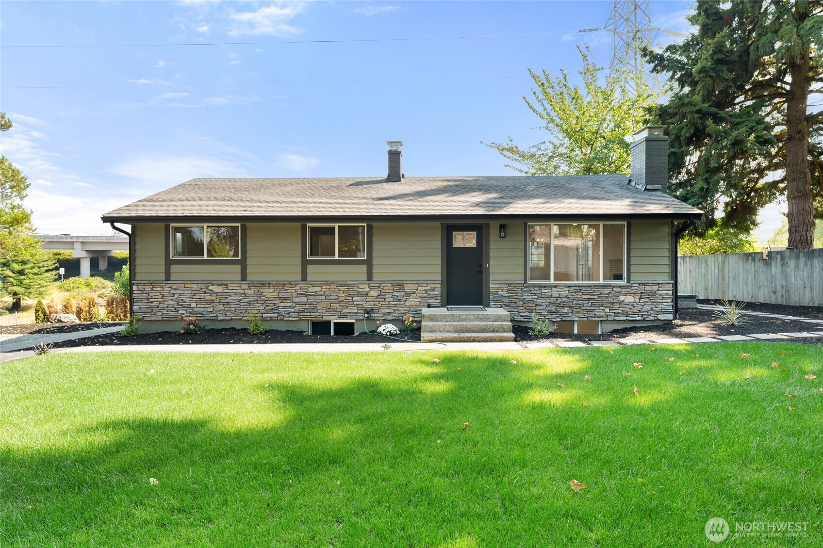 12215 SE 35th Street