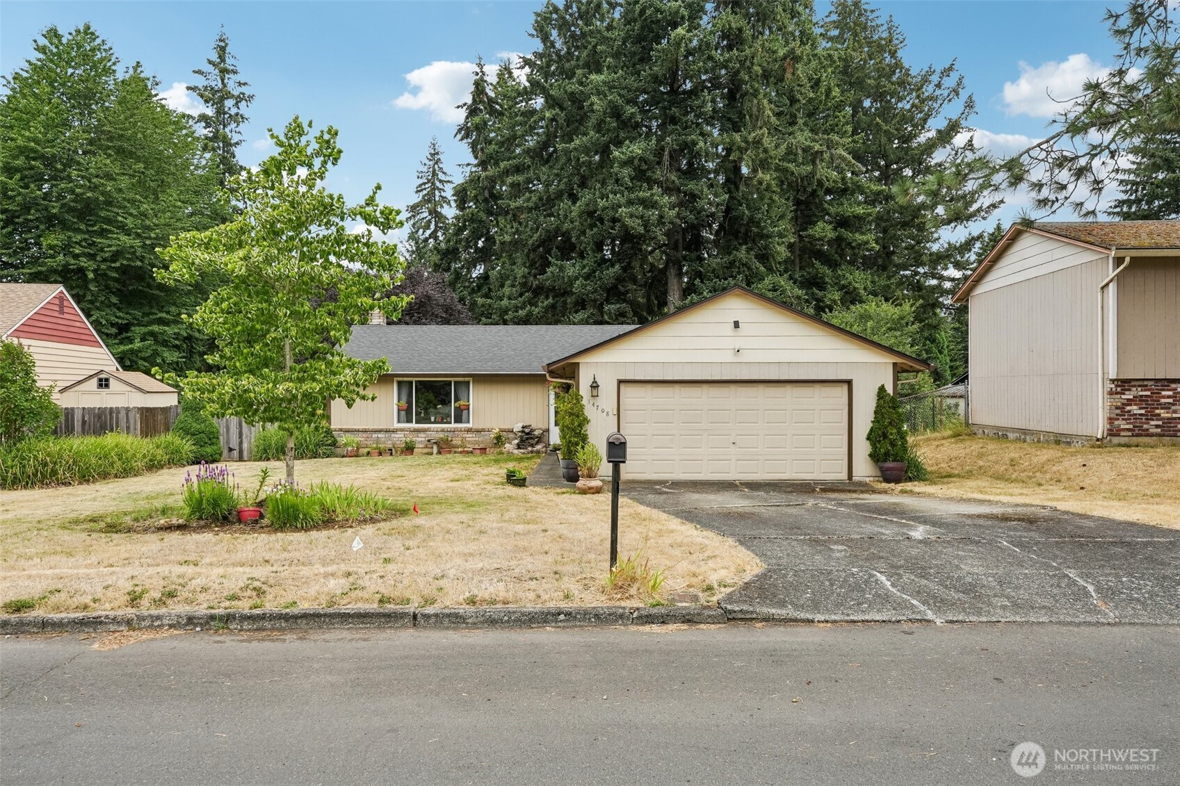 14708 NE 37th Street