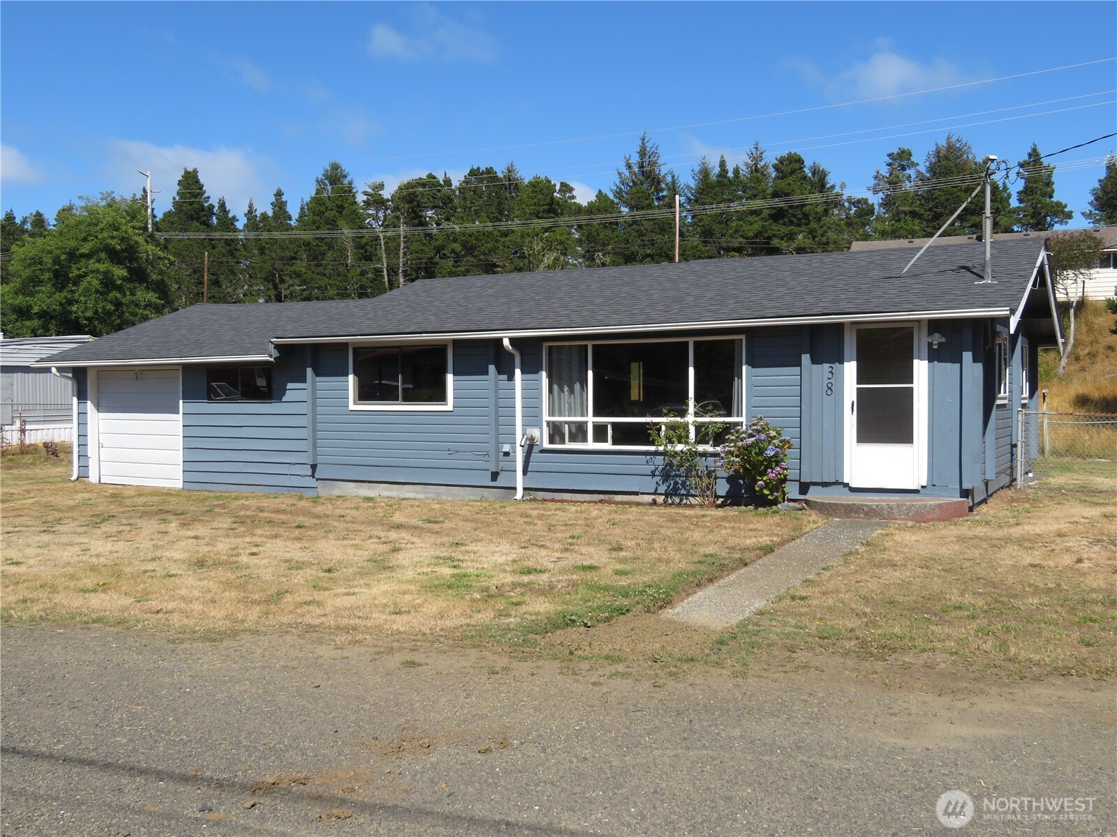 38 Linder Lane