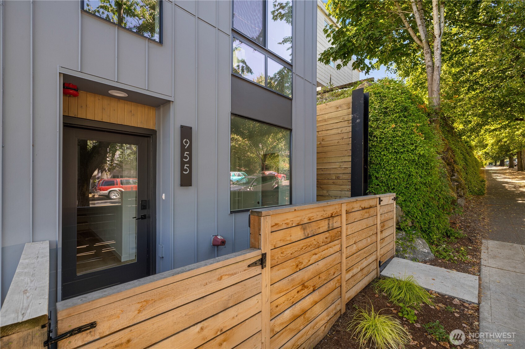 955 N 35th Street