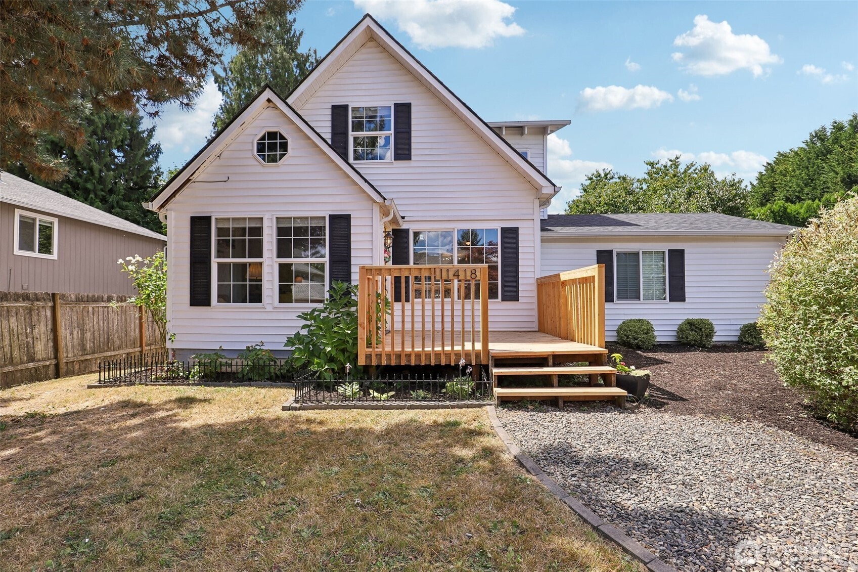 11418 NW 7th Court