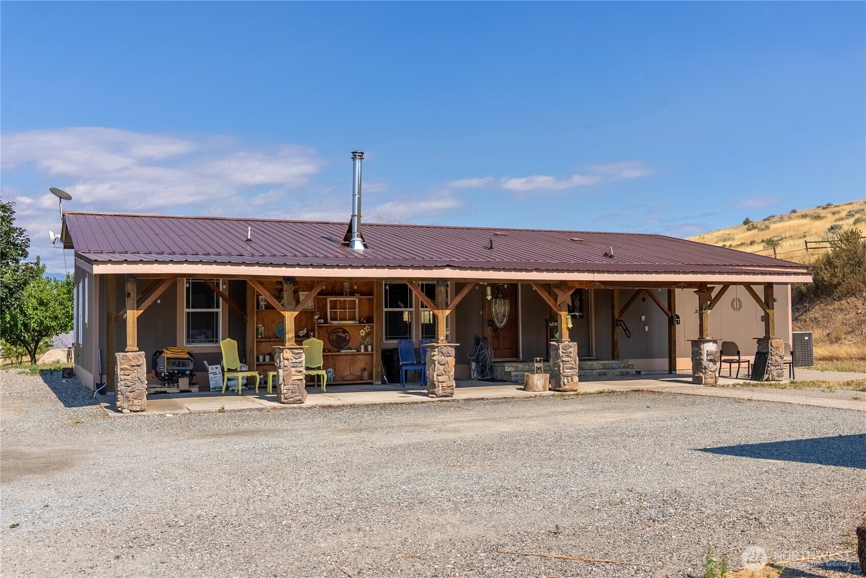47 Barn Dance Drive