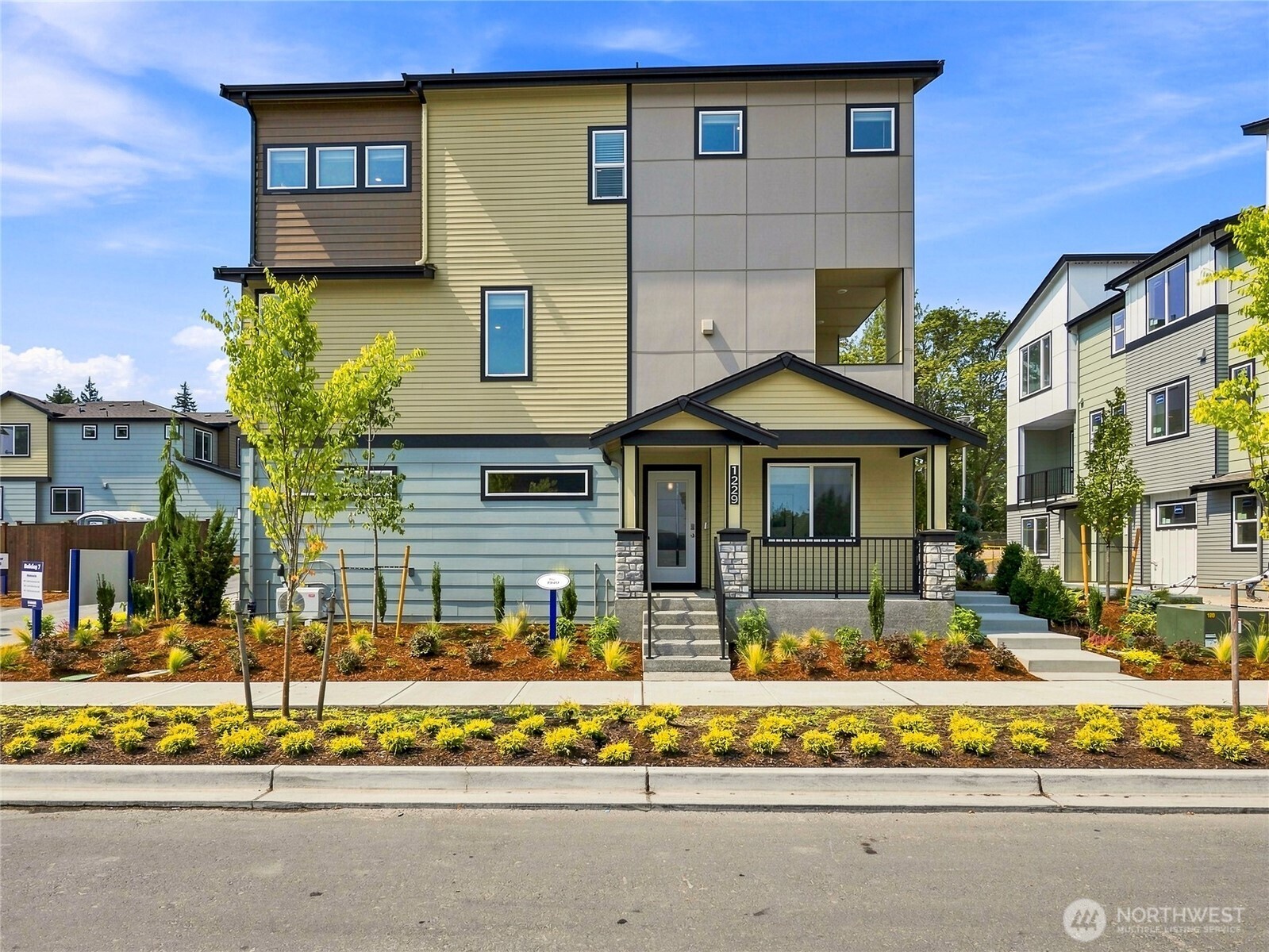 1236 Tacoma Court NE #13