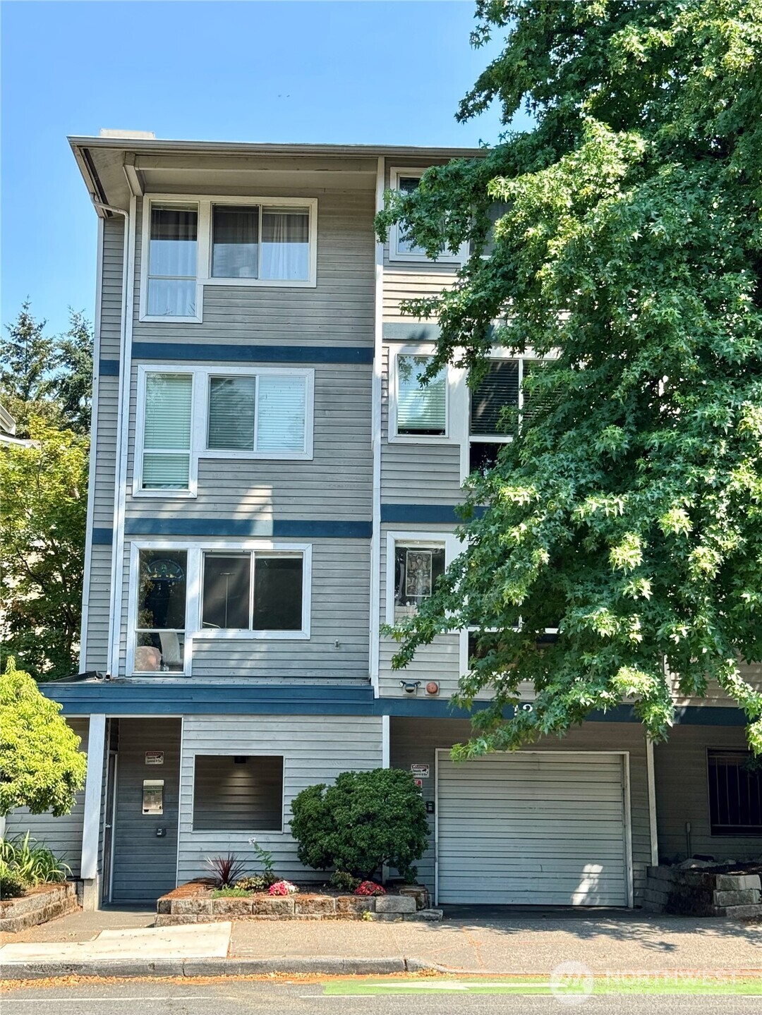 12026 15th Avenue NE #304