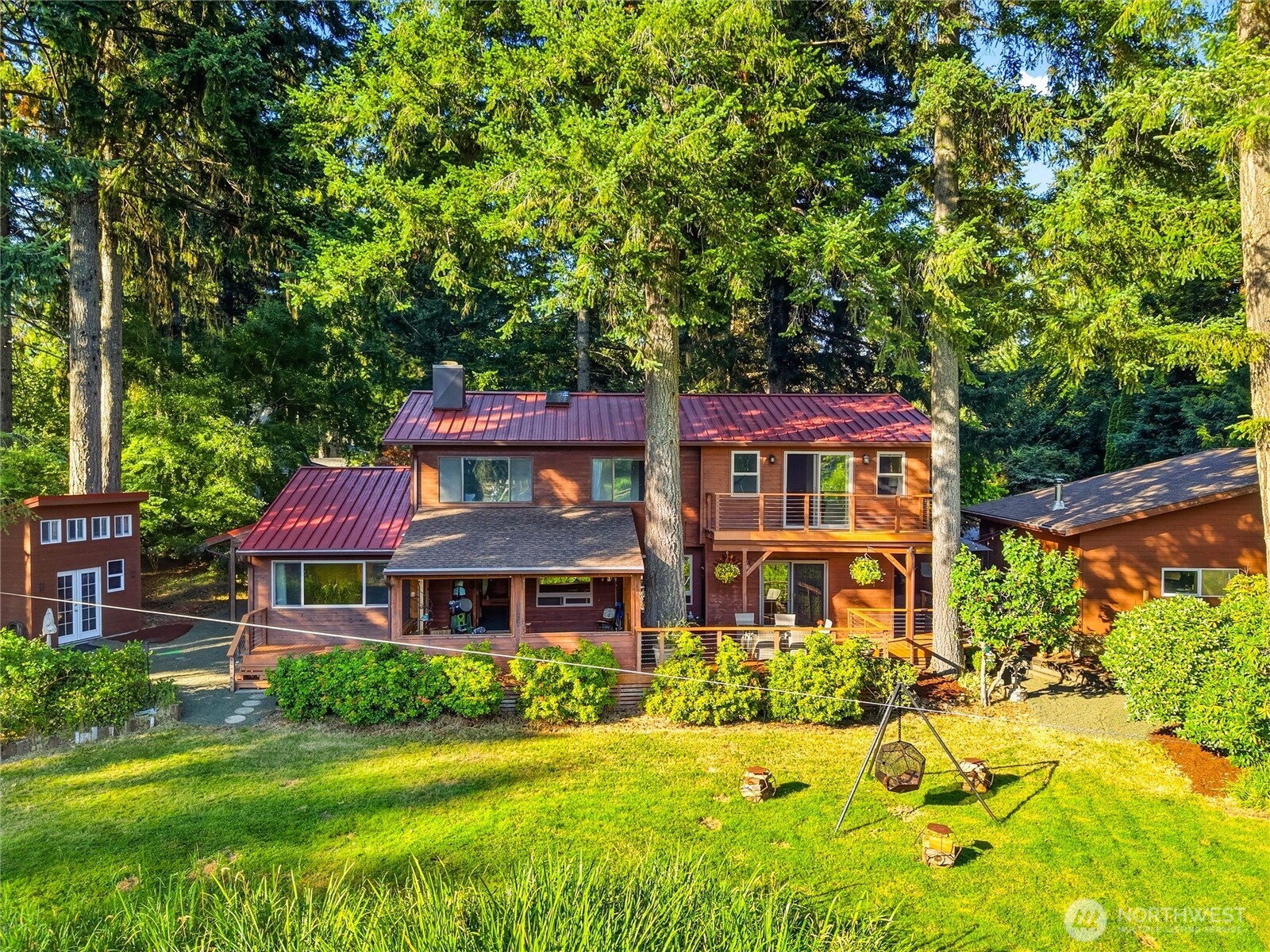 8024 Tanwax Drive SE