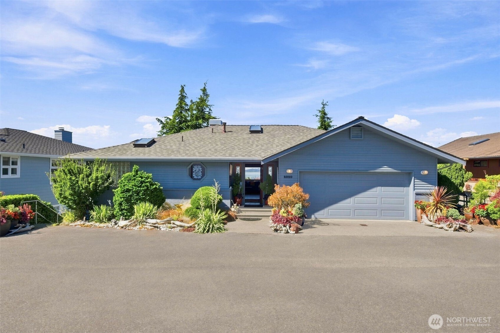 1010 1st Lane — home for sale