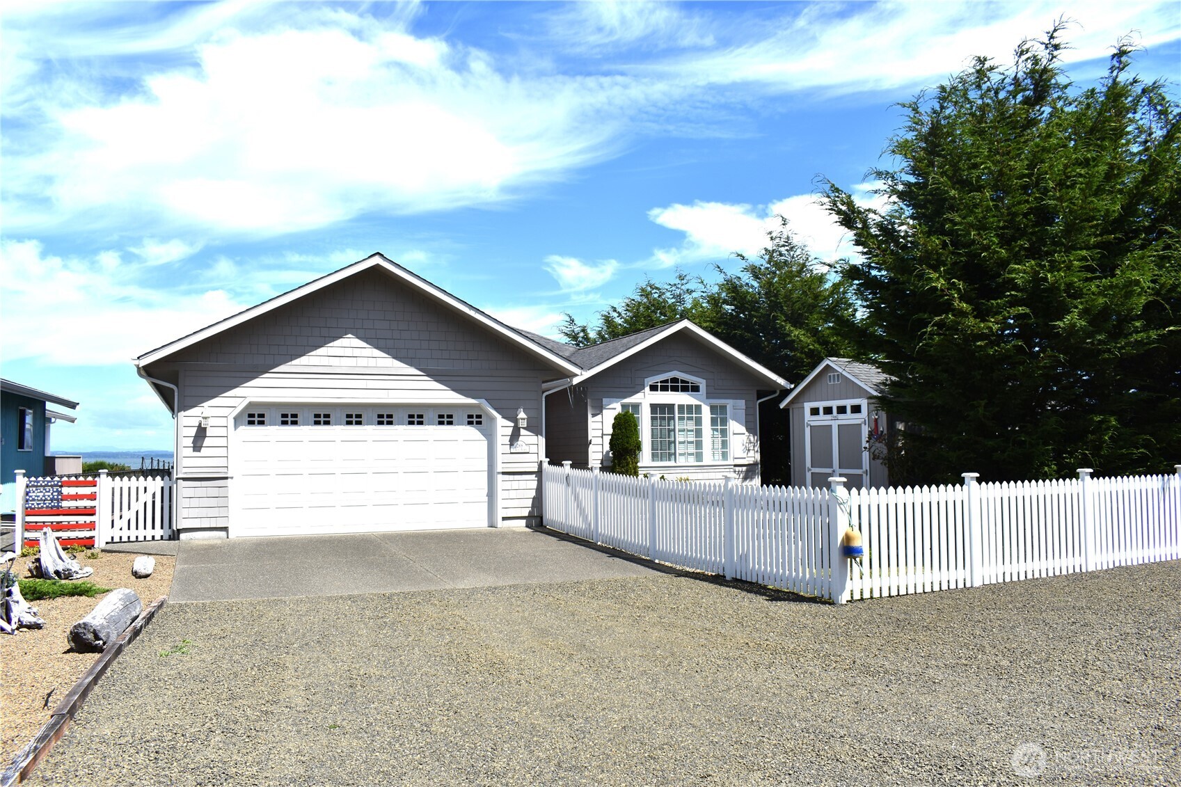 268 Sunrise Avenue SE