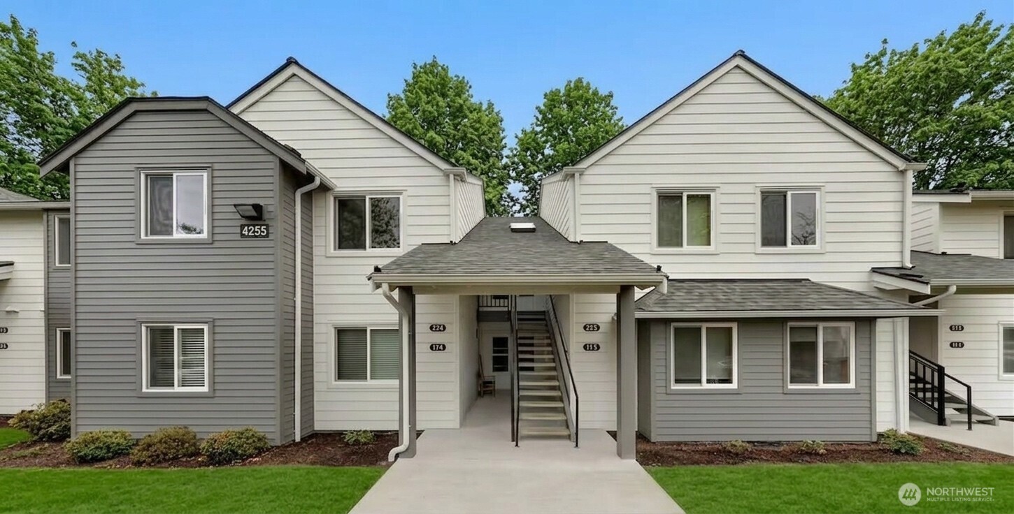 4255 Wintergreen Circle #274