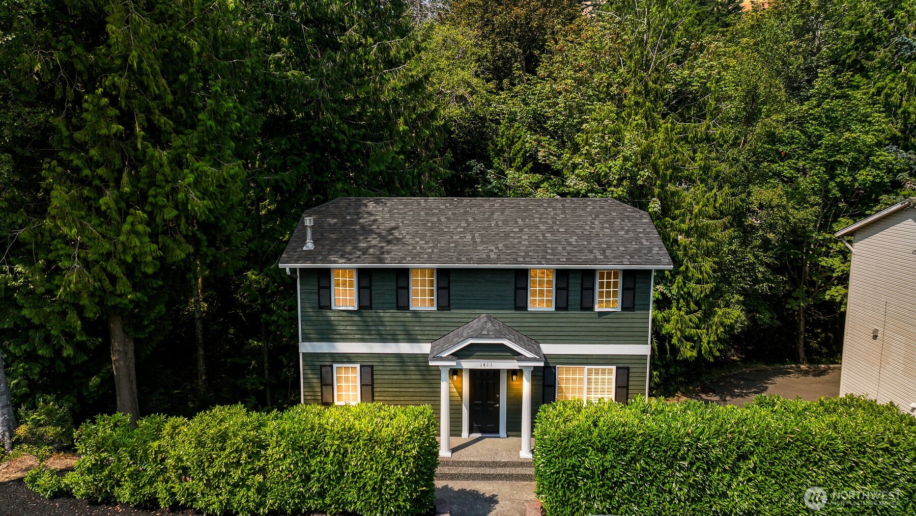 1411 Electric Avenue