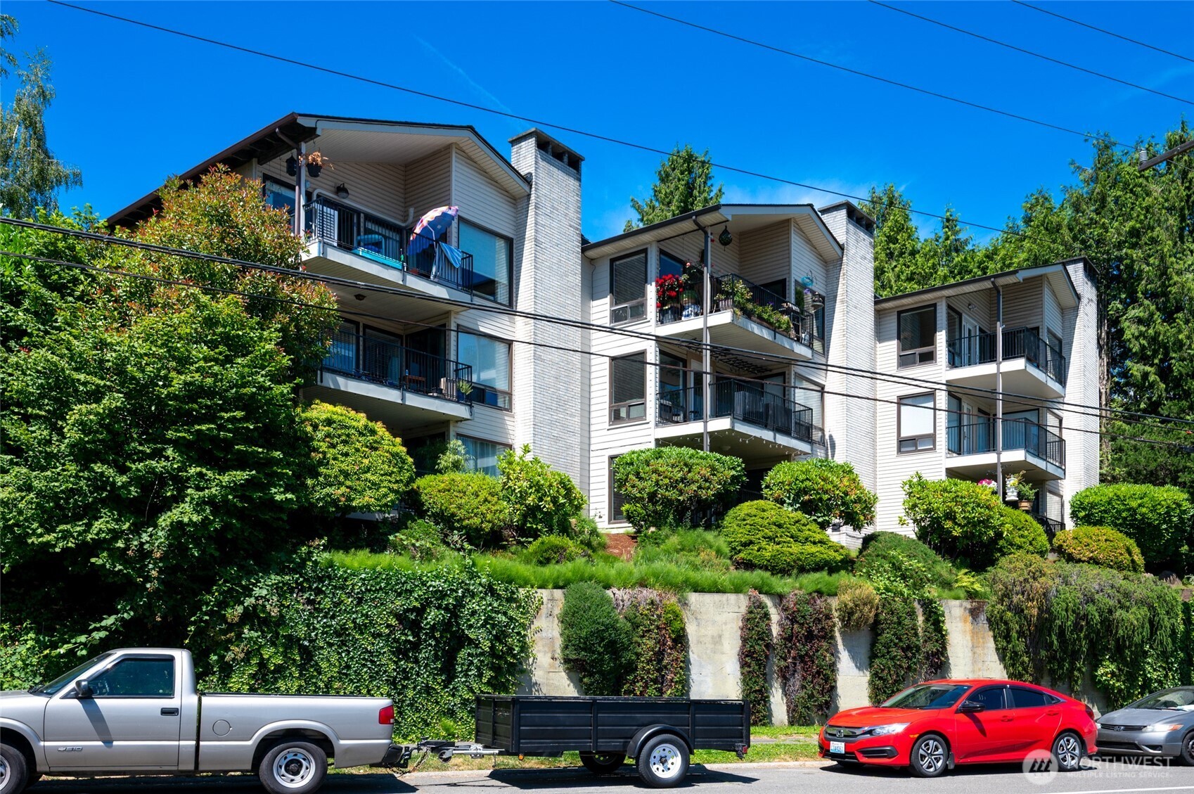 2636 22nd Avenue W #303