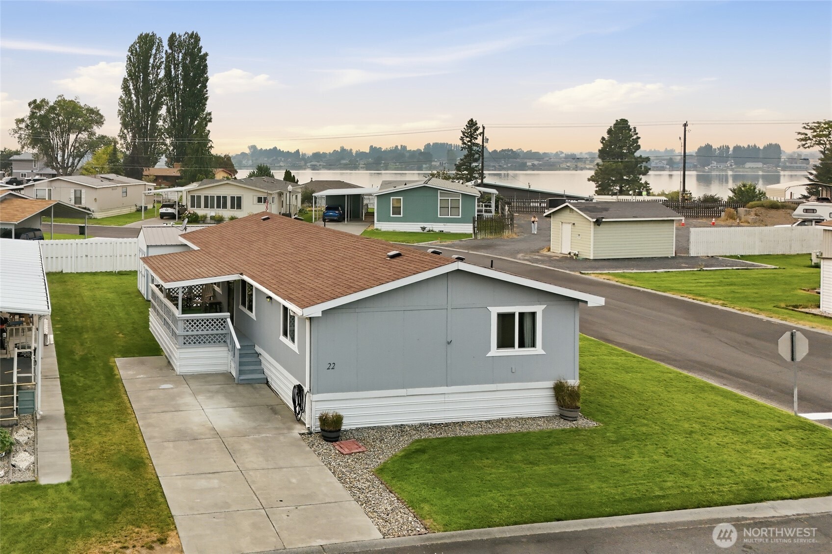 2240 W Broadway Avenue #22