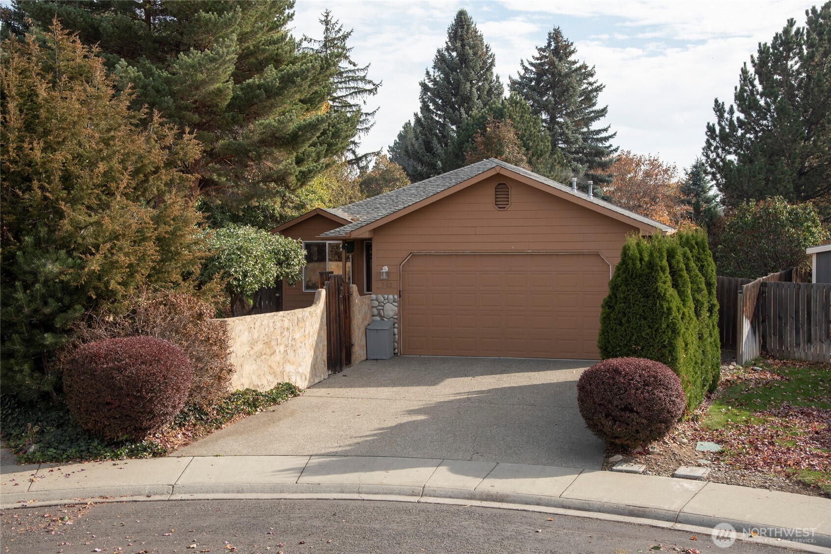 202 W Mount Baker Court