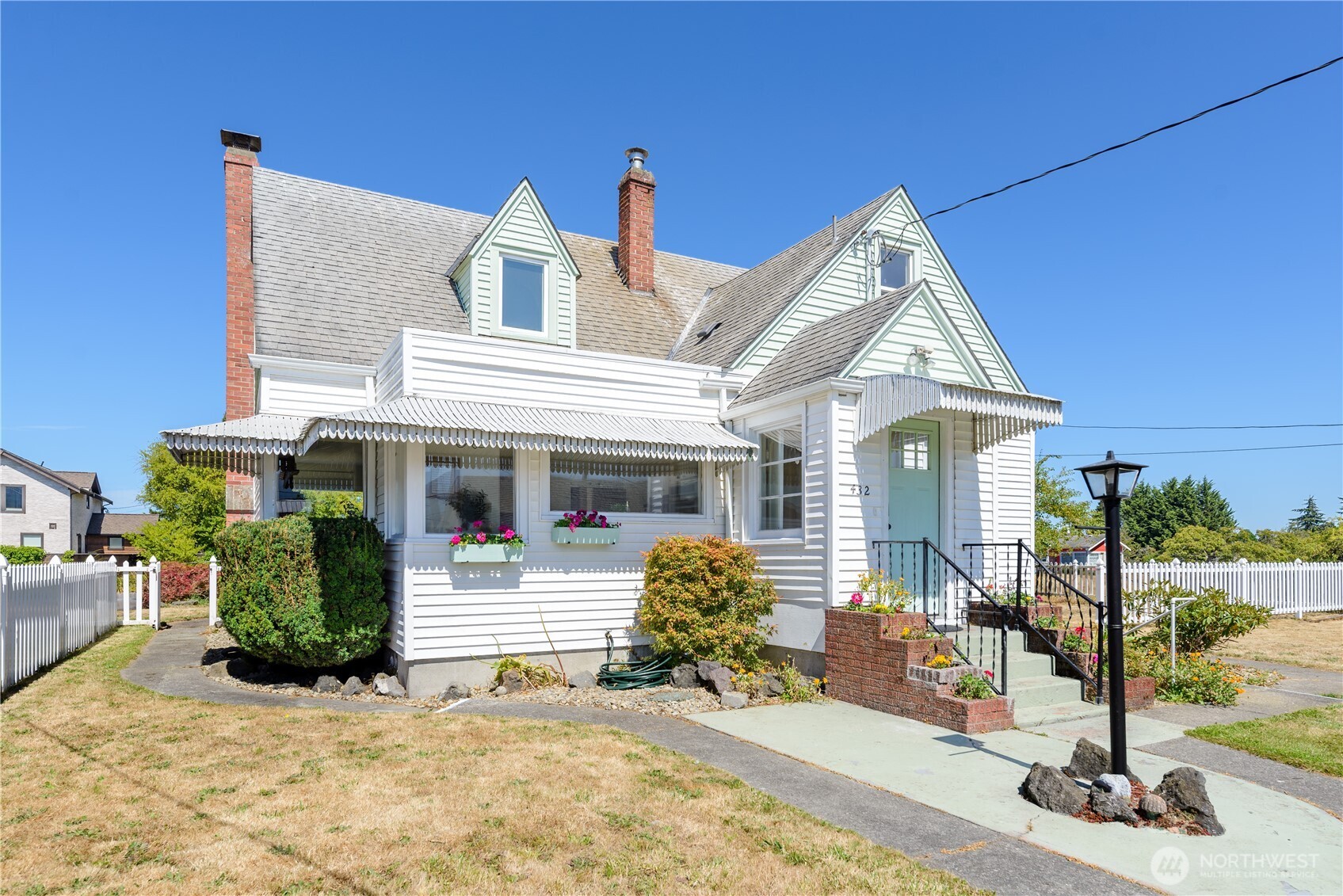 432 E Front Street
