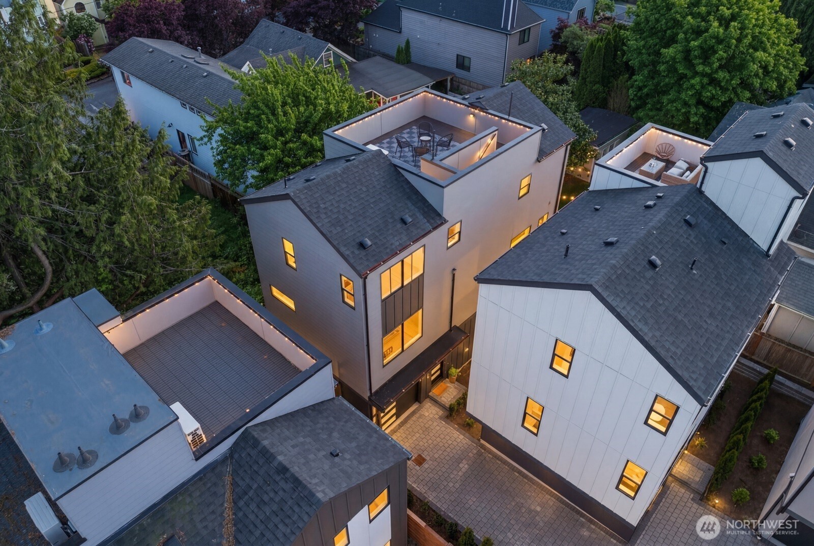 933 N 87th Street