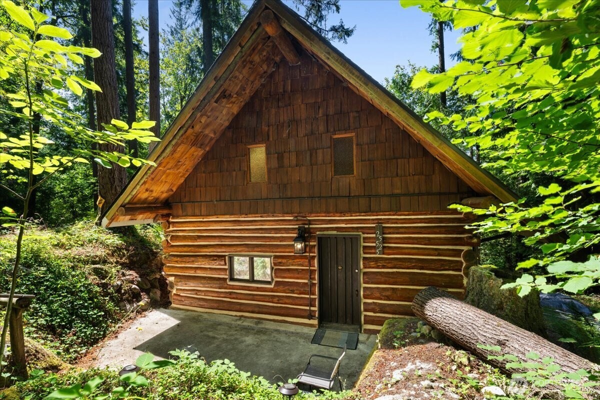 25525 SE Tiger Mountain Road