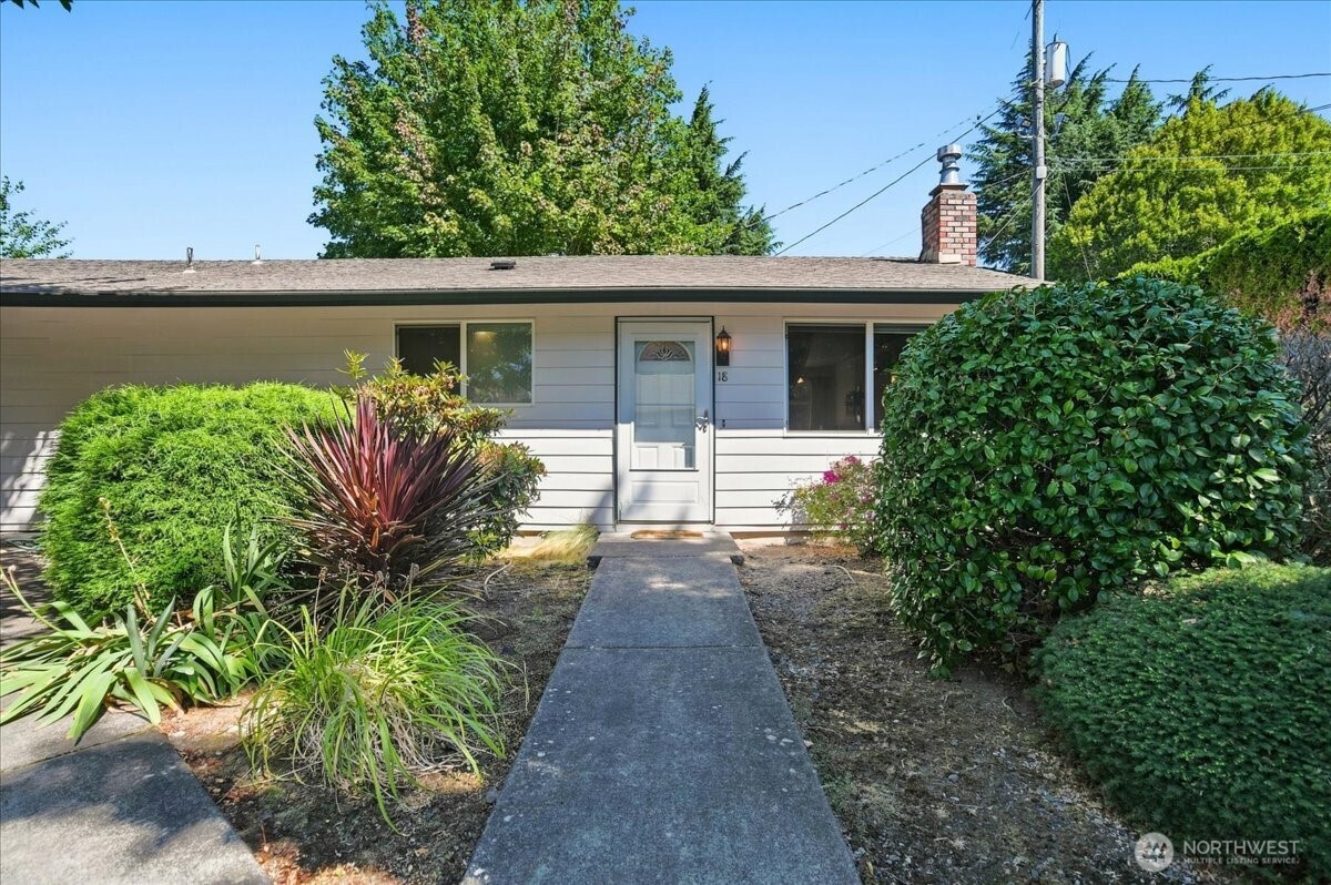 3300 Kauffman Avenue #18