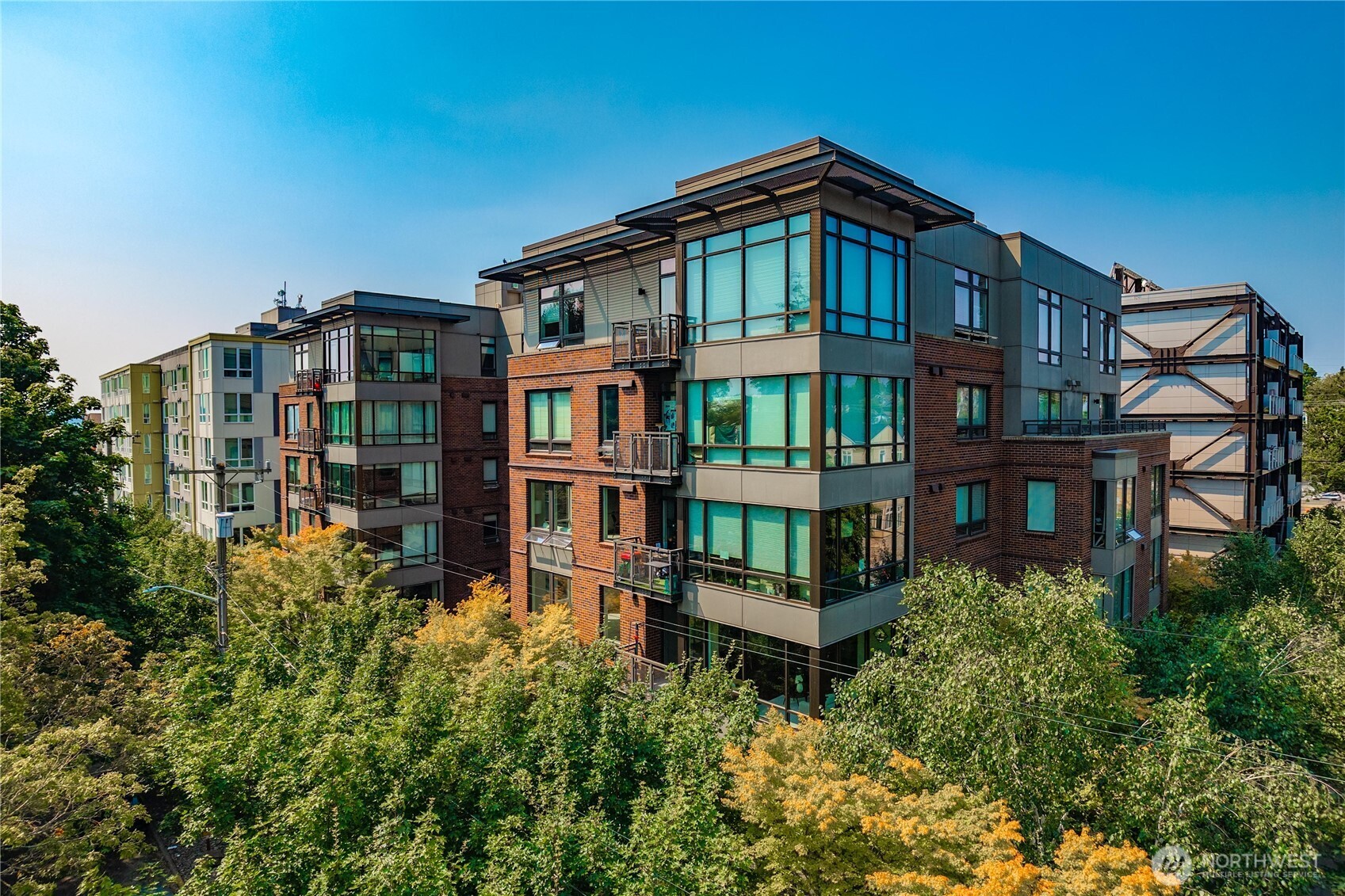 4547 8th Avenue NE #504