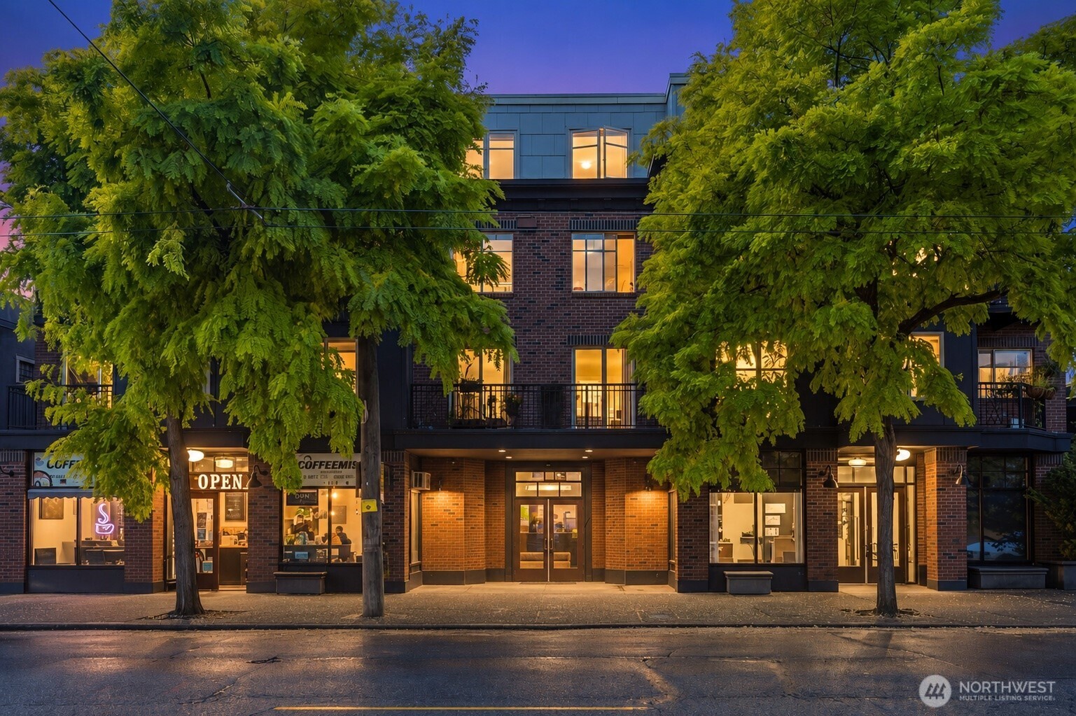 1909 10th Avenue W #206