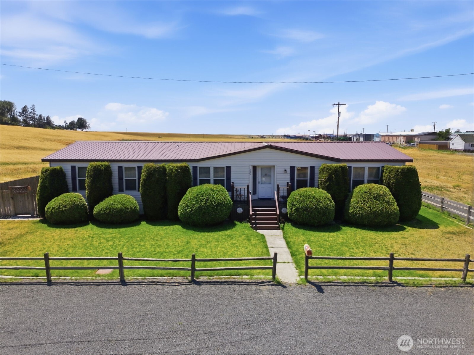 204 S Lewis Street