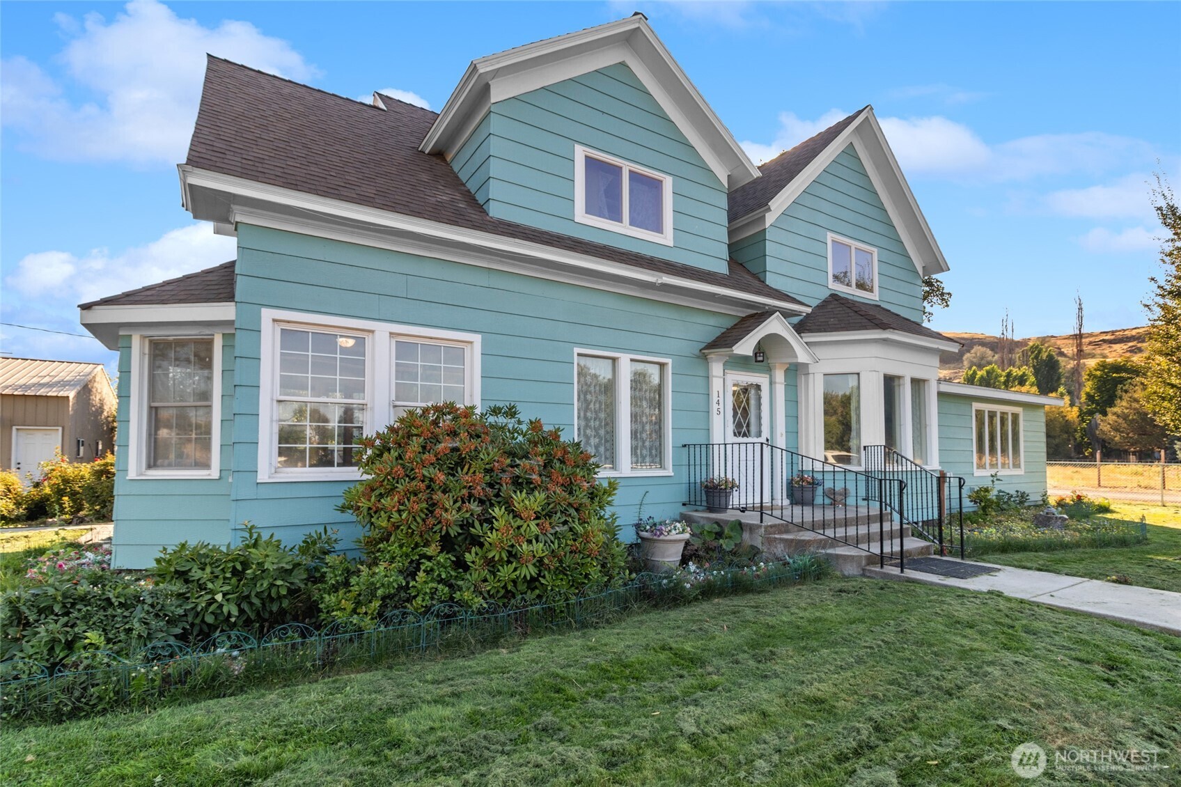 145 W Cooper Avenue
