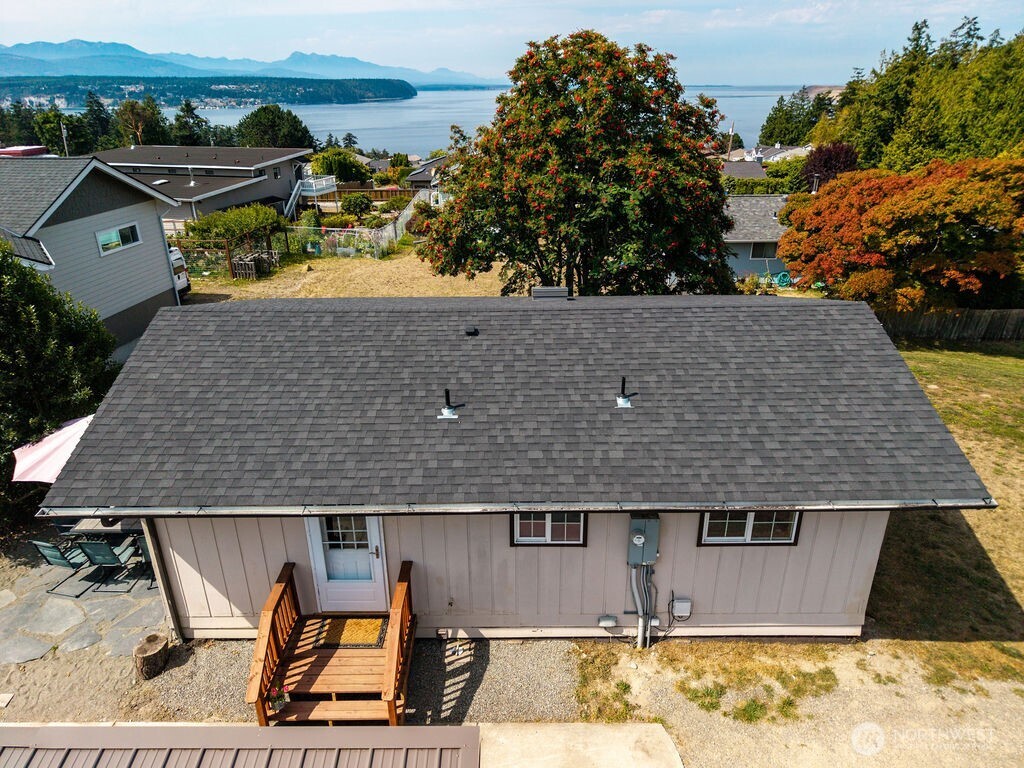 200 N Rhododendron Drive